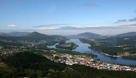 Casinha Das Cortes Alloggio in famiglia